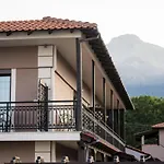 Hotel Kamelia & Semeli 2*