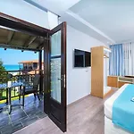 Hotel Kamelia & Semeli 2*