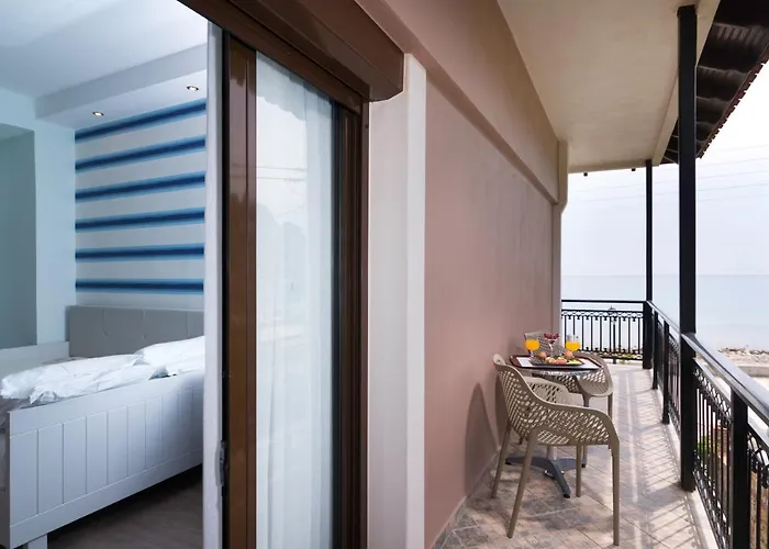 Kamelia & Semeli Hotel