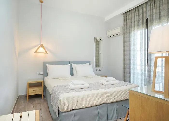 Hotel Kamelia & Semeli