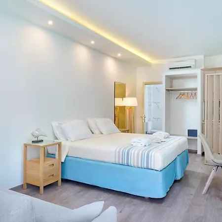 Kamelia & Semeli 酒店 2*