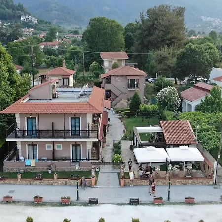 Kamelia & Semeli 2*