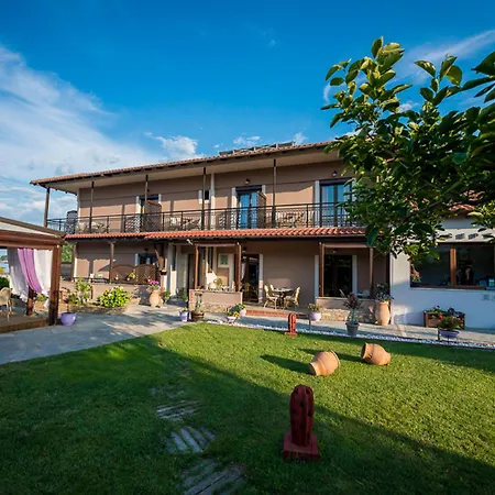 Kamelia & Semeli 酒店 2*