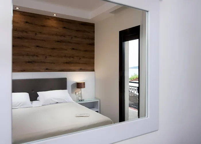 Kamelia & Semeli Otel 2*